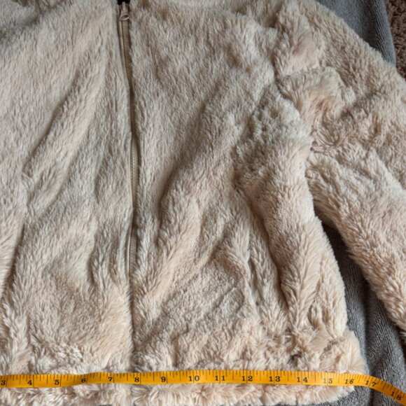 Ambiance Outerwear - Fluffy Faux Fur Hoodie Jacket - Cream/Light Tan - M - Picture 7 of 13
